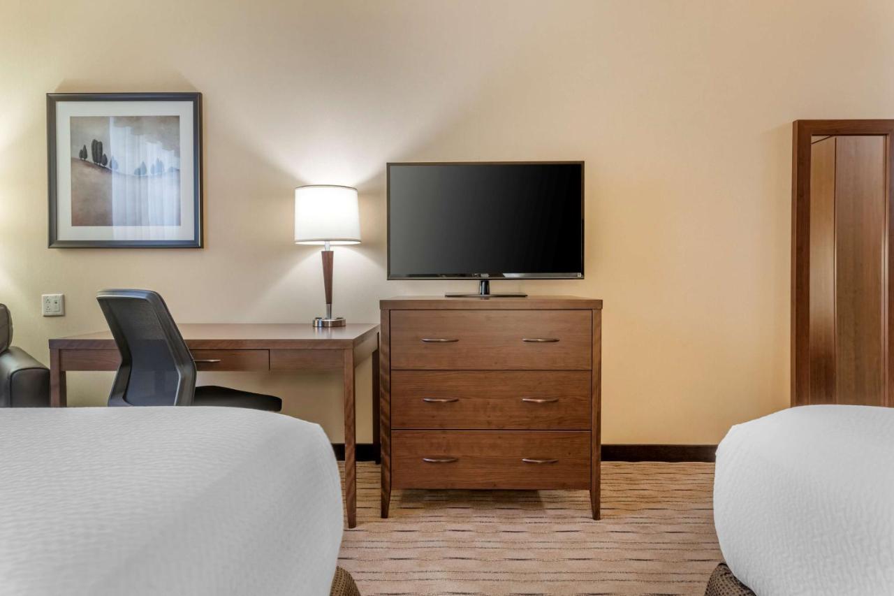Best Western Plus, Bathurst Hotel & Suites Kültér fotó