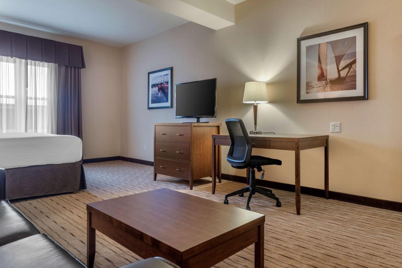 Best Western Plus, Bathurst Hotel & Suites Kültér fotó