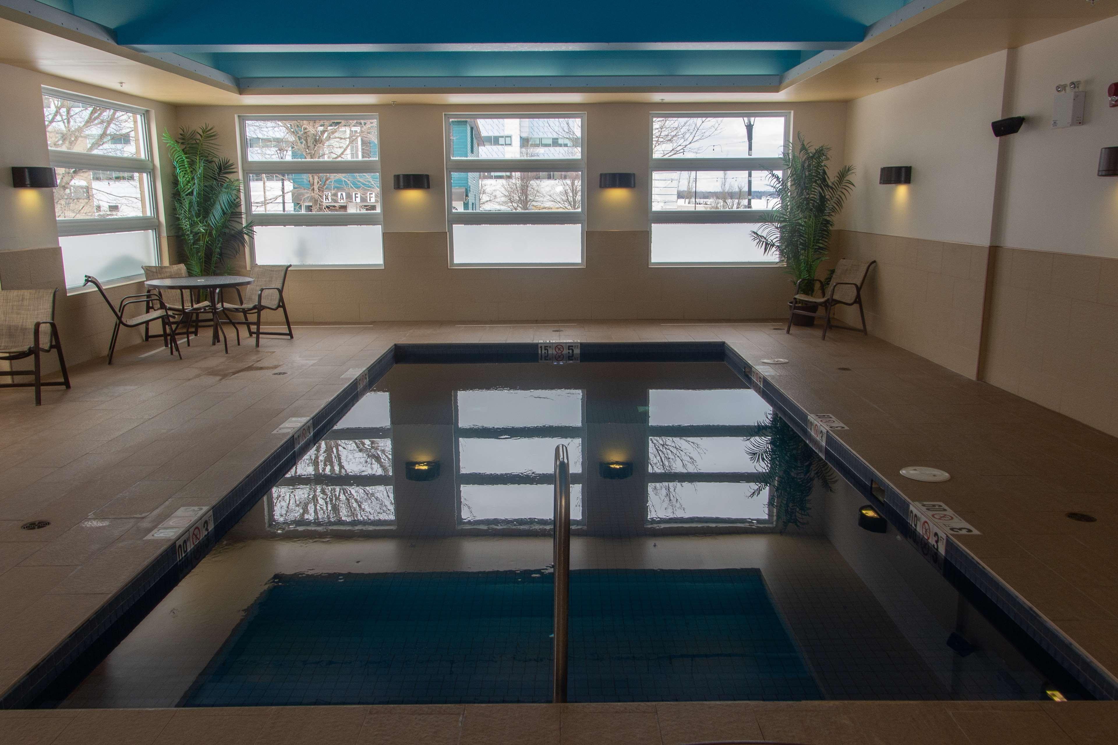 Best Western Plus, Bathurst Hotel & Suites Kültér fotó