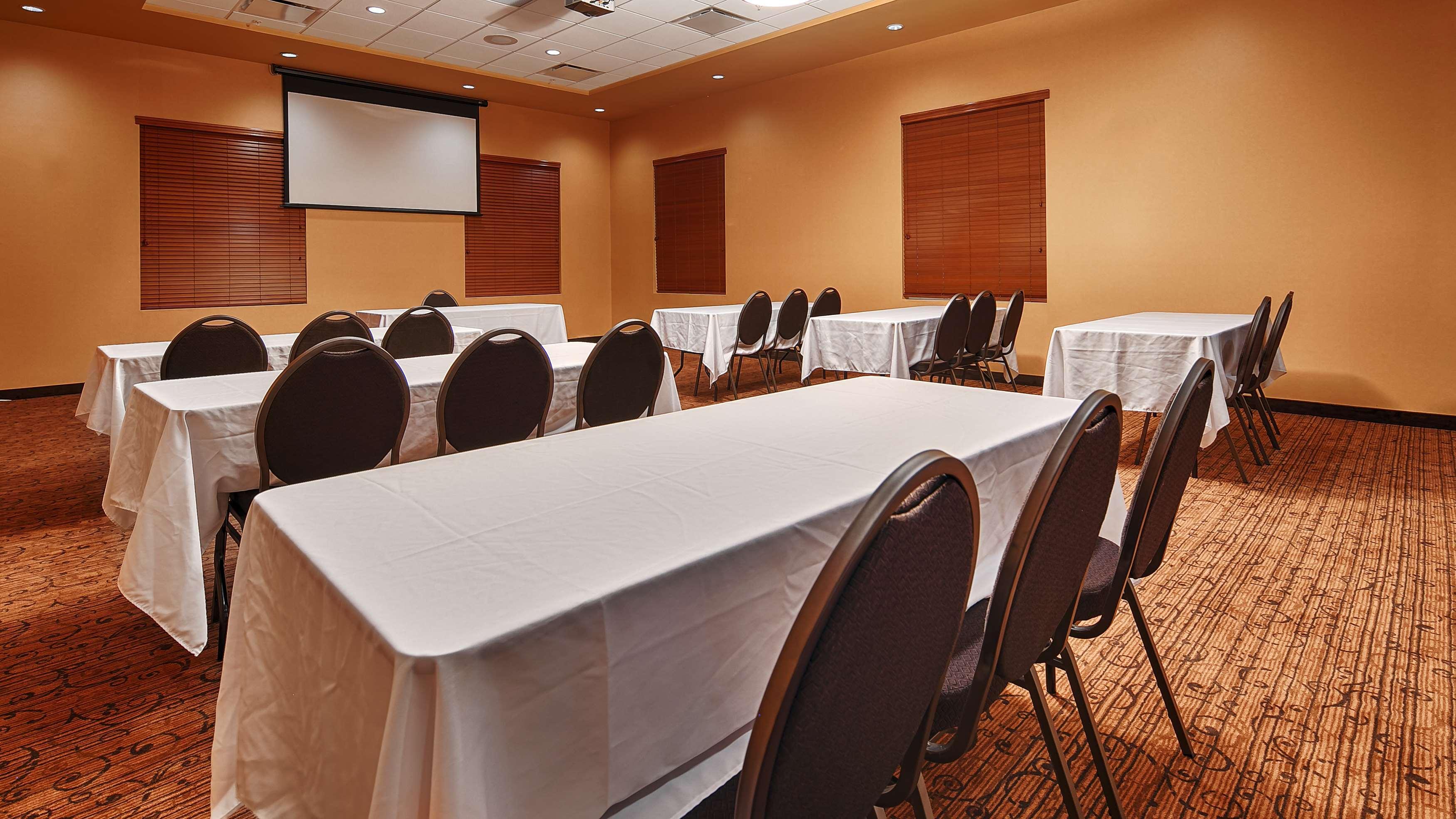 Best Western Plus, Bathurst Hotel & Suites Kültér fotó